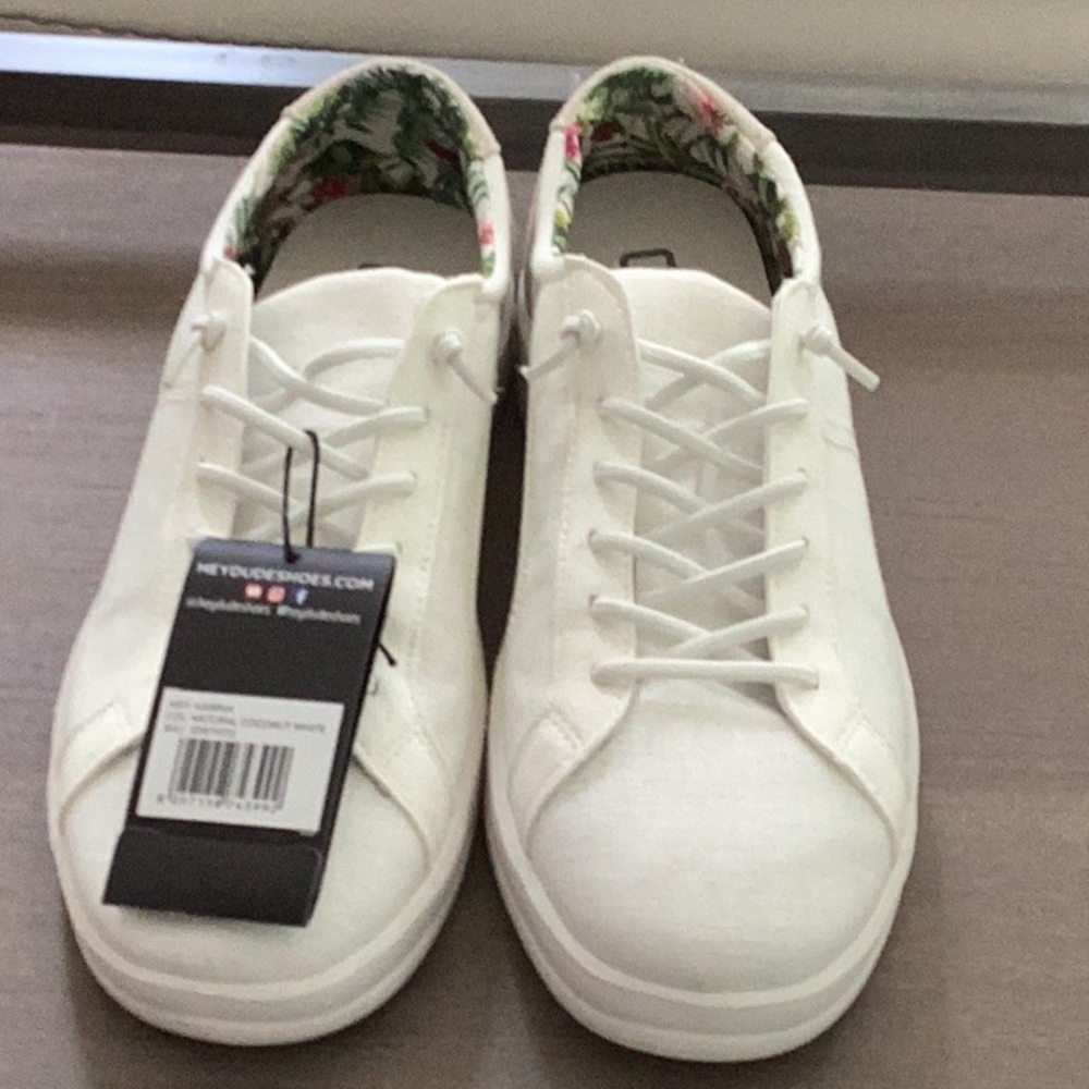 Hey Dude White Sneakers Minimalist Design